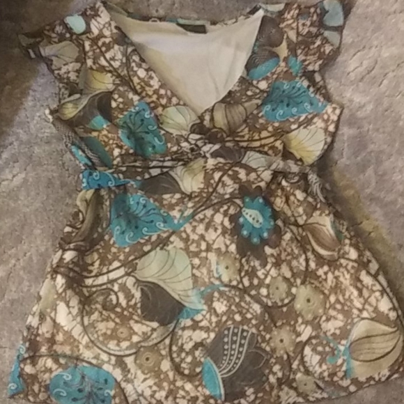 Top - Picture 1 of 9